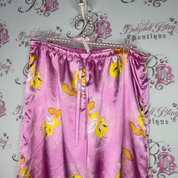 Tweety bird pants capri crop Pink Satin Looney Tunes Pajama Pants - Picture 5 of 12